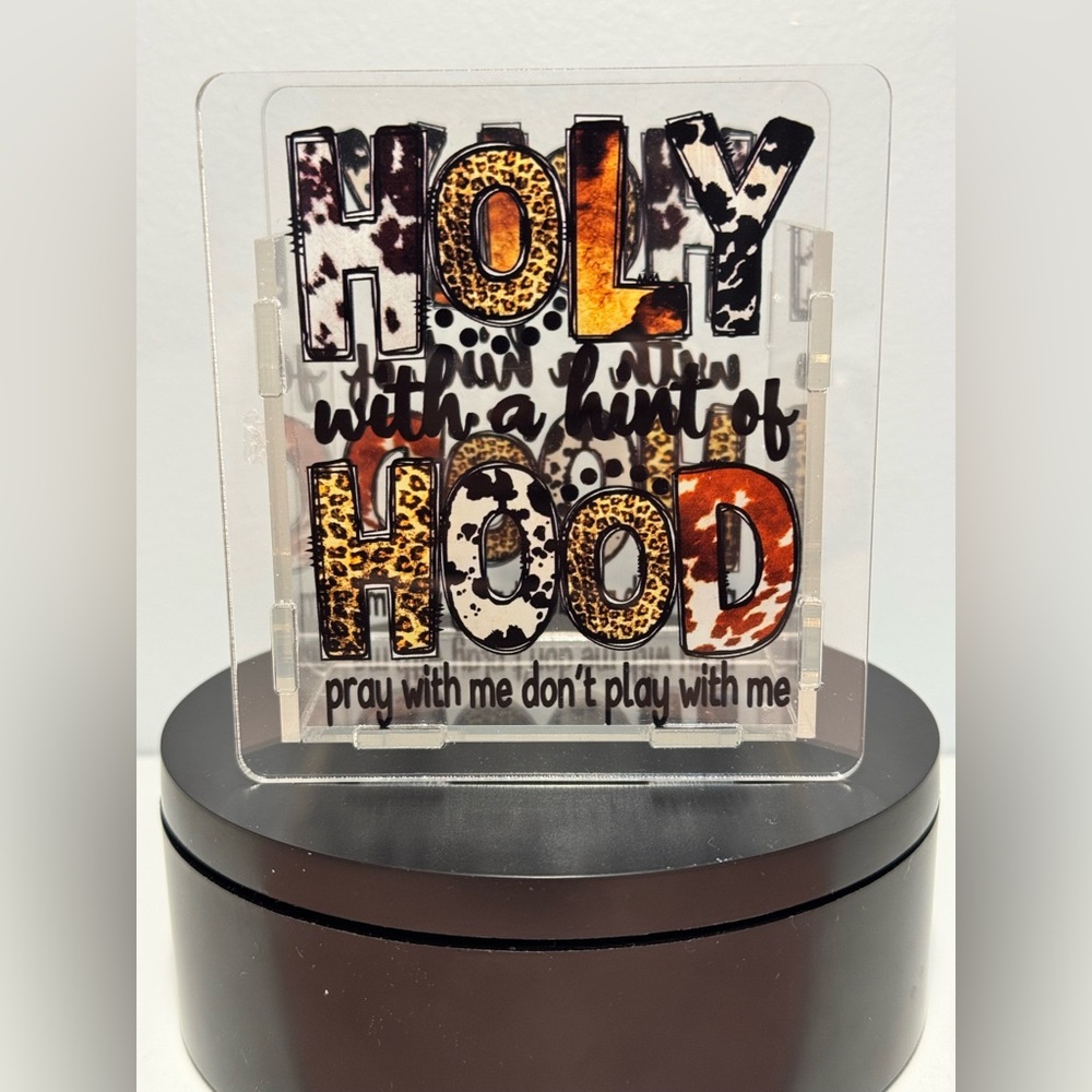 Decorative acrylic pen box